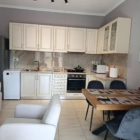 Elsid Tirana